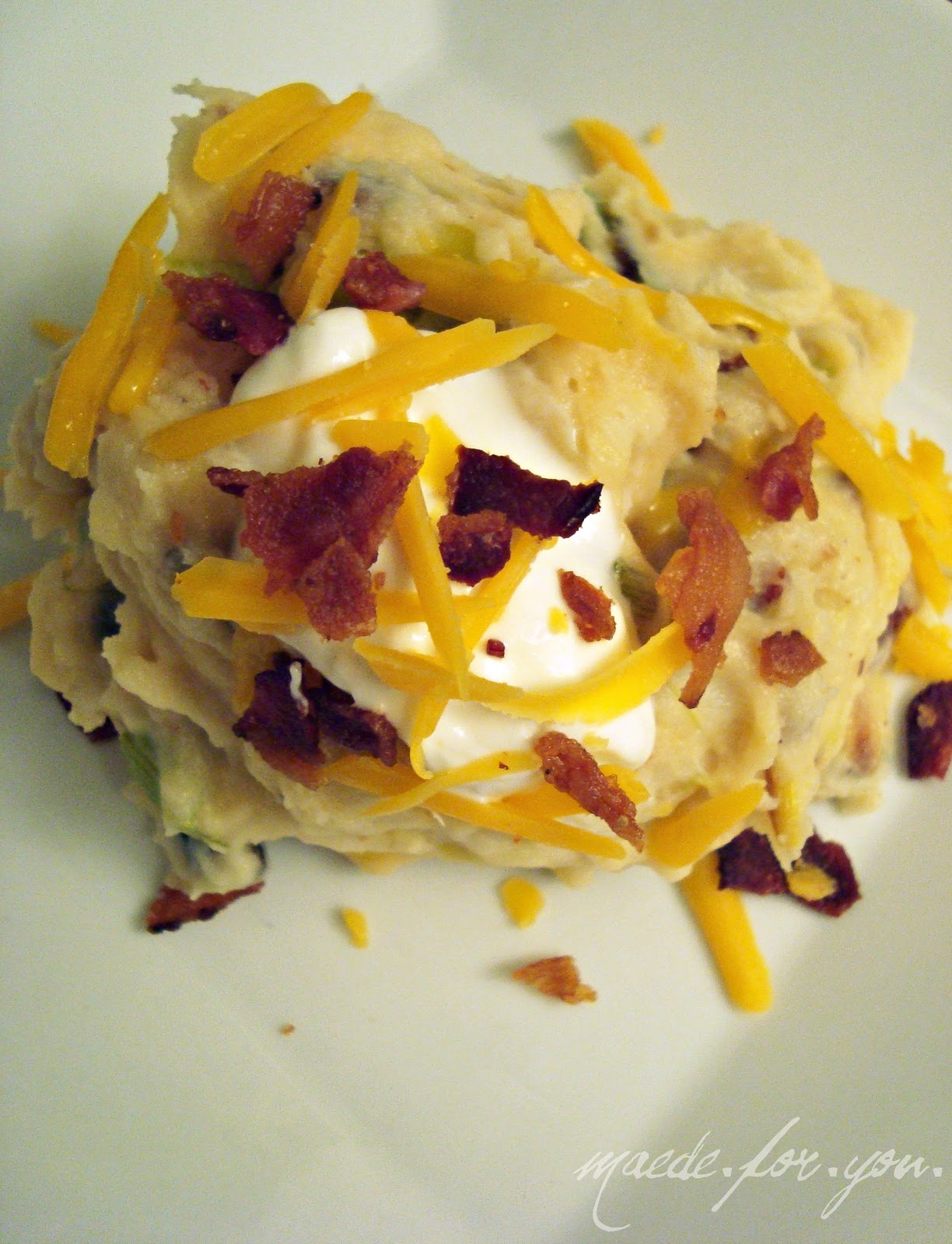 maede.for.you. Loaded Garlic Mashed Potatoes with Leeks