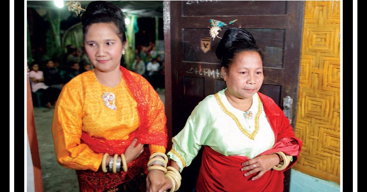 Adat Meminang Sikka-Krowe ~ FLOBAMORATA NTT