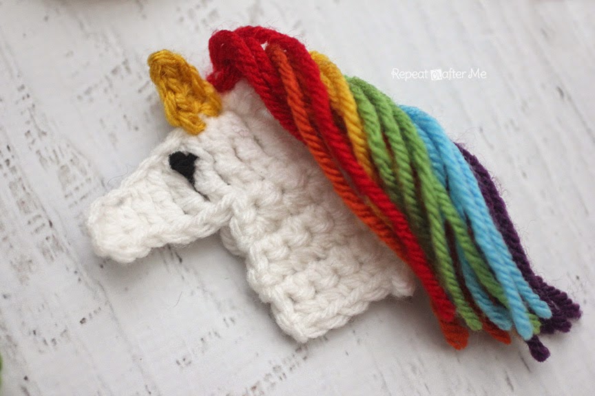 Repeat Crafter Me: U is for Unicorn: Crochet Unicorn Applique