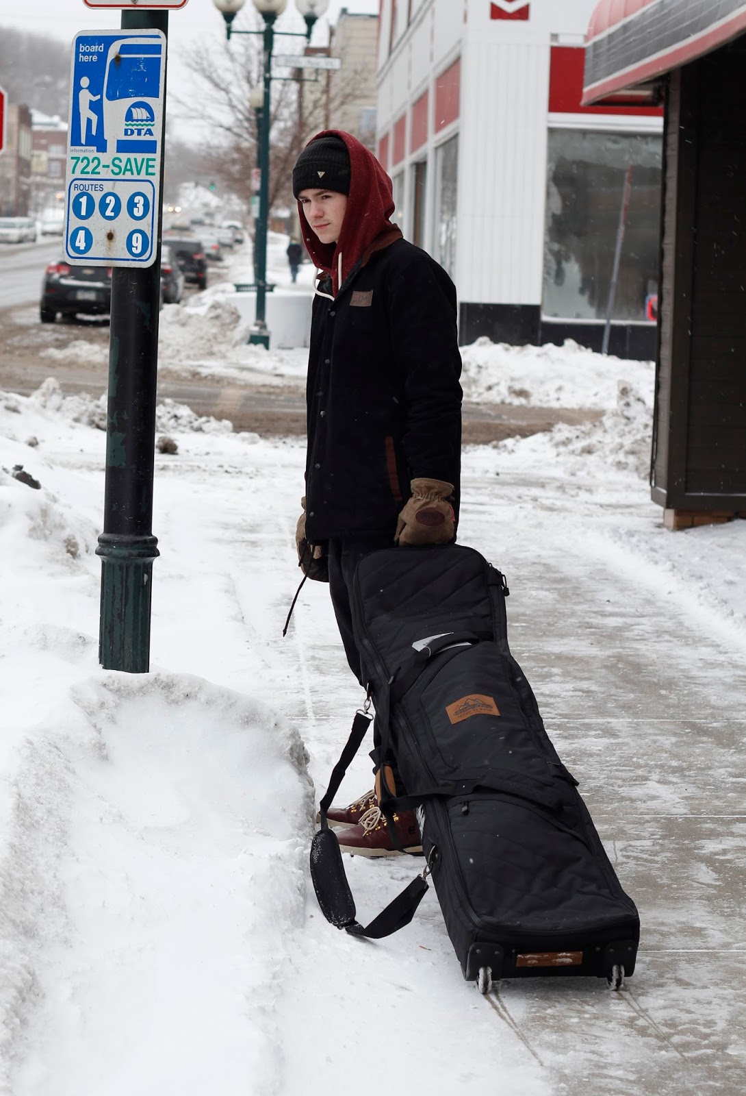 snow gear bag