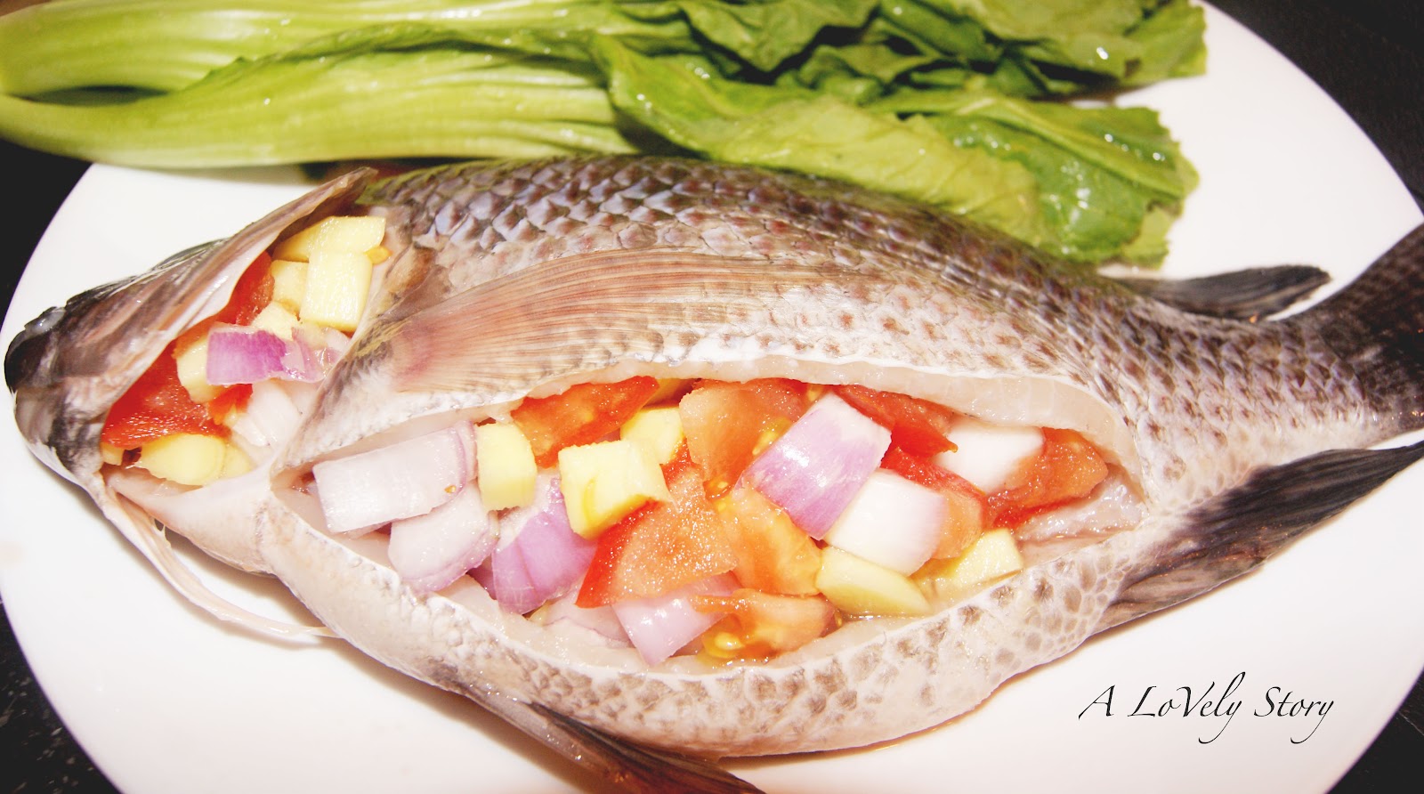 A LoVely Story Sinanglay na Tilapia (Tilapia with Coconut Milk)