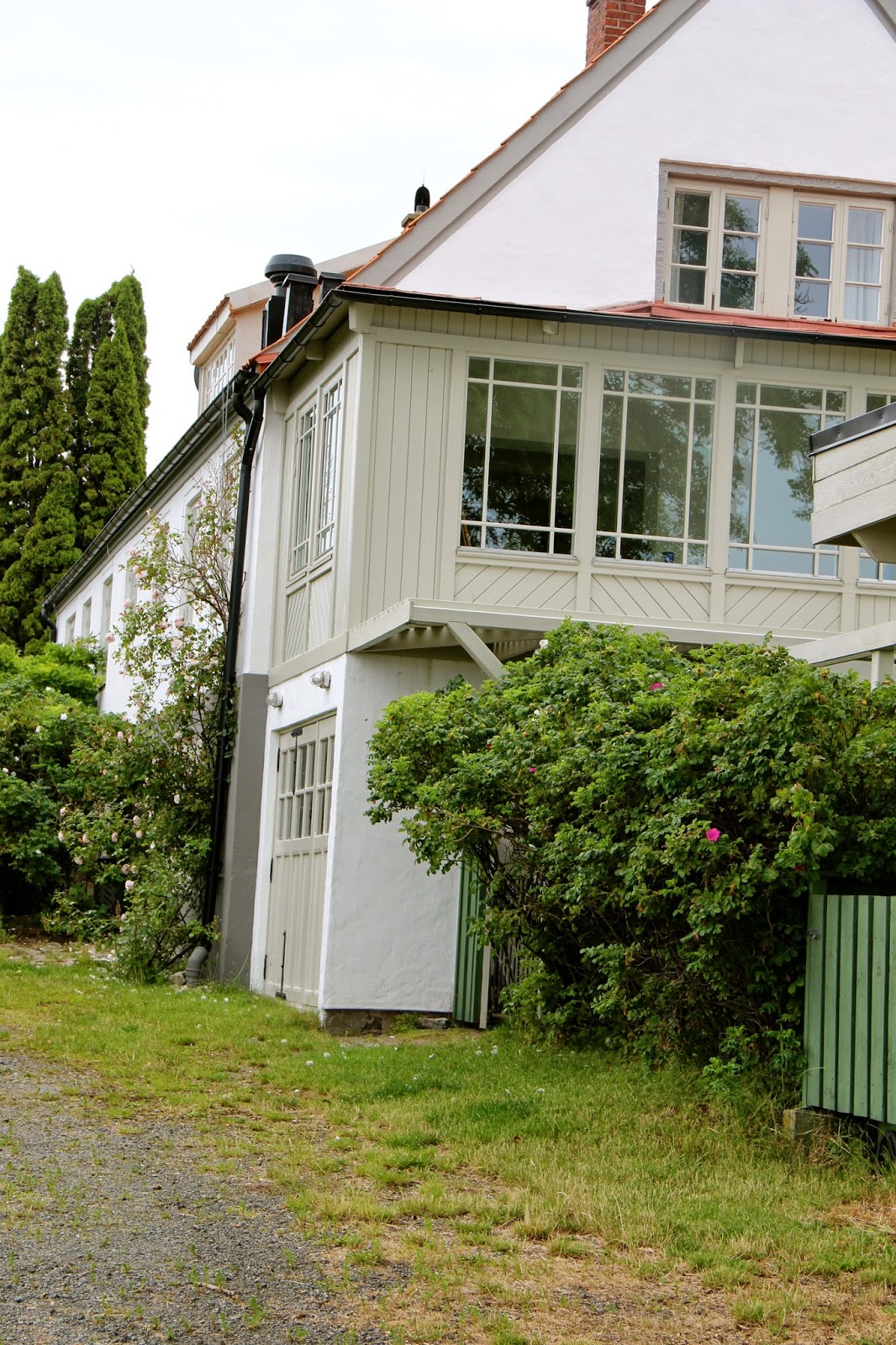 En grön sida: kulörer, variationer och möten
