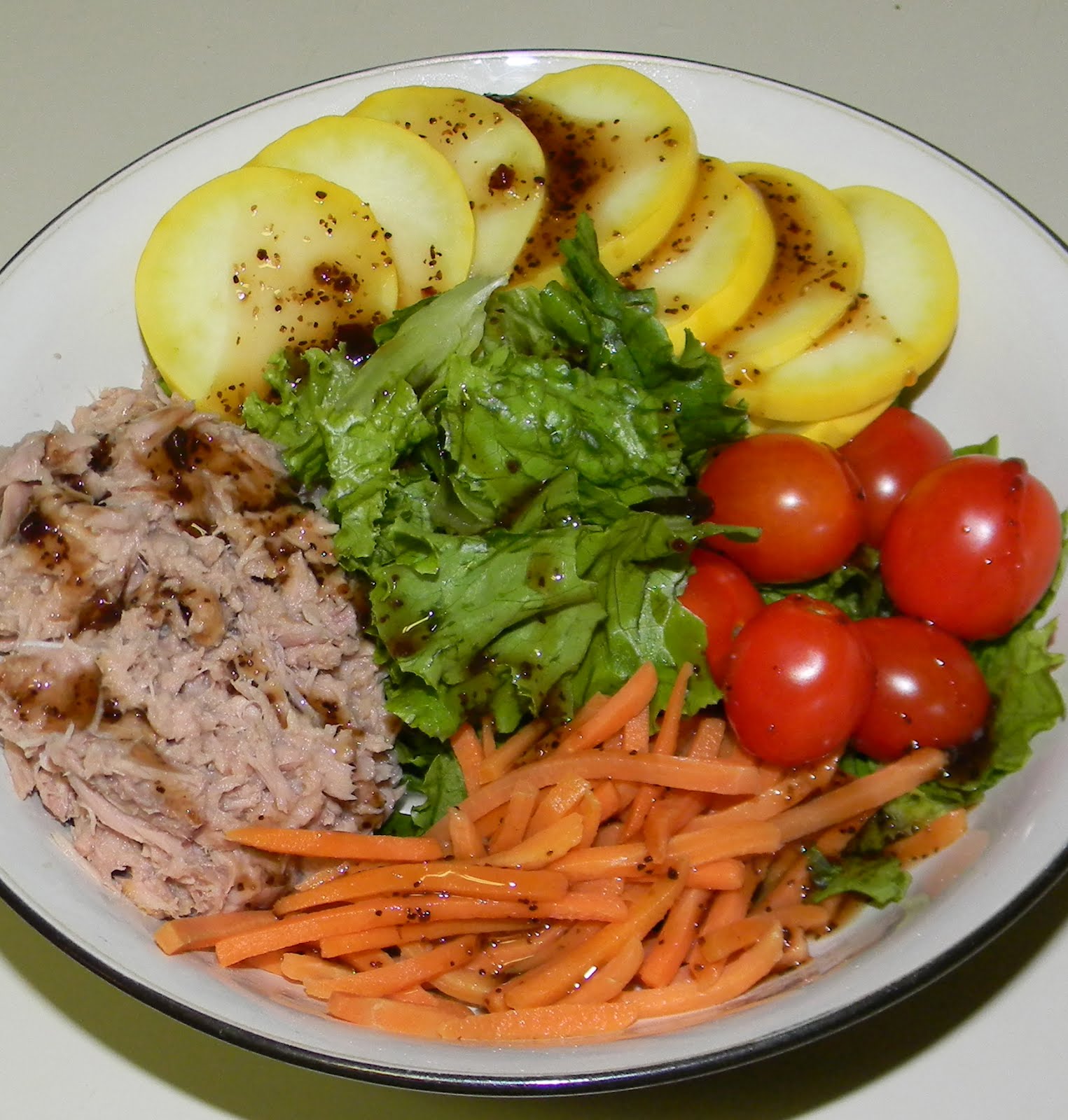 Step by Step in the kitchen Breakfast Wrap, Tuna Salad and Cupcakes!