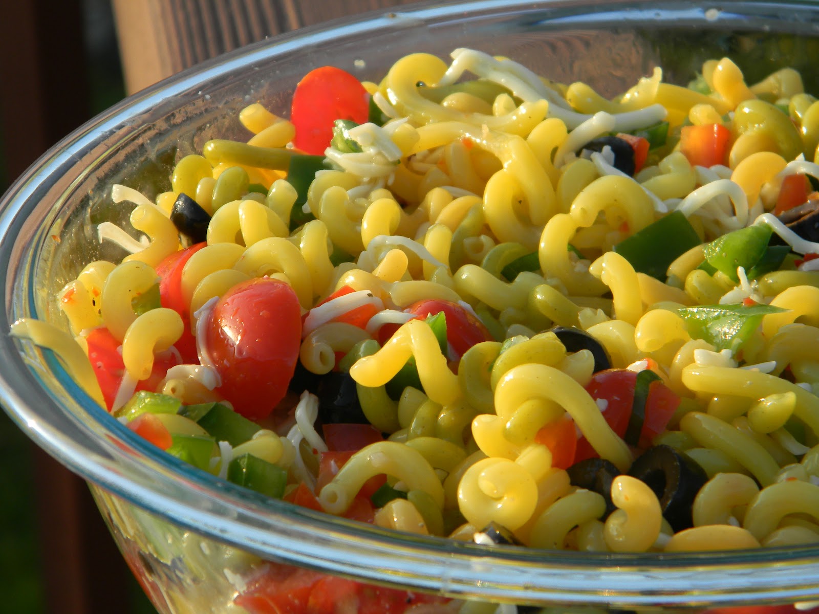 Cheese Curd In Paradise Mom's Quick Picnic Pasta Salad