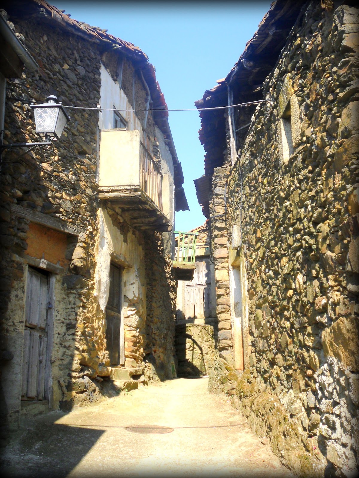 ENTRESIERRAS Revista Digital Salamanca Molinillo y Santa María de los