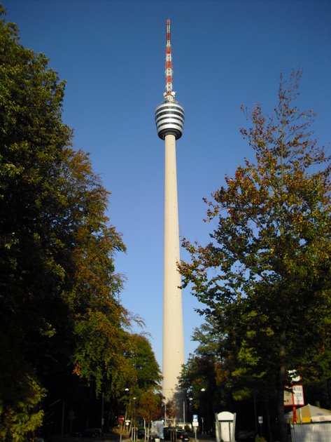 Wege in der Region Stuttgart: Stuttgarter Fernsehturm, Blick nach Osten