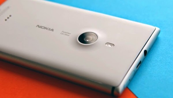 [Image: Lumia%2B925.jpg]