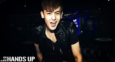 hands.up.04d.nichkhun.jpg