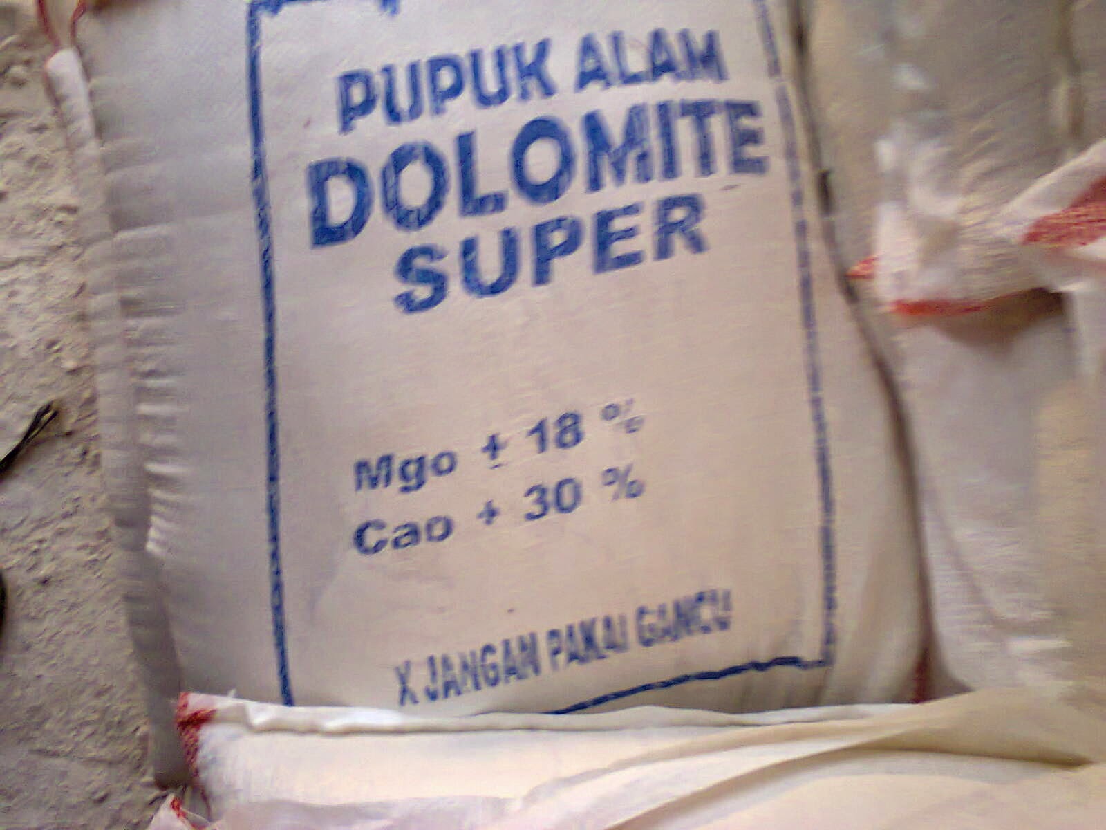 cika jaya jual dolomit pupuk tabur kapur pertanian cika jaya jual dolomit pupuk tabur kapur pertanian