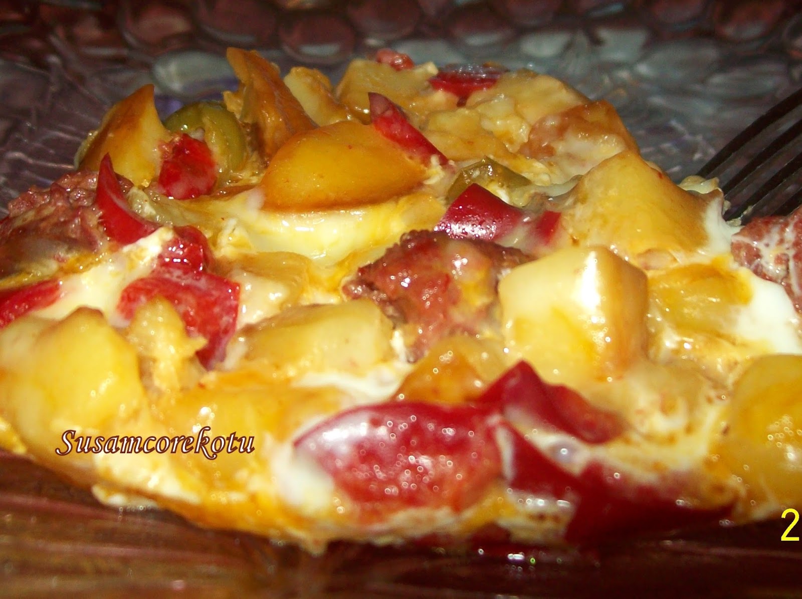Somunlu yumurtalı salata tarifi Somunlu yumurtalı salata tarifi