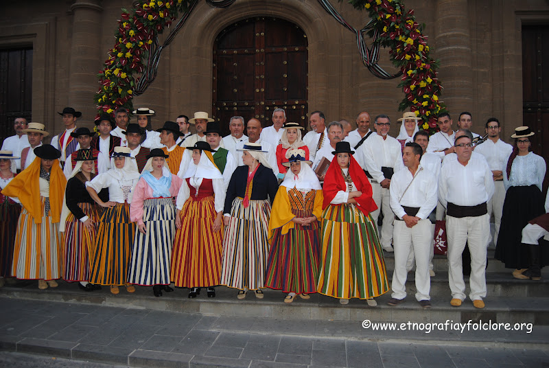 ETNOGRAFÍA Y FOLCLORE * MENCEYES DE DAUTE, UN GRUPAZO