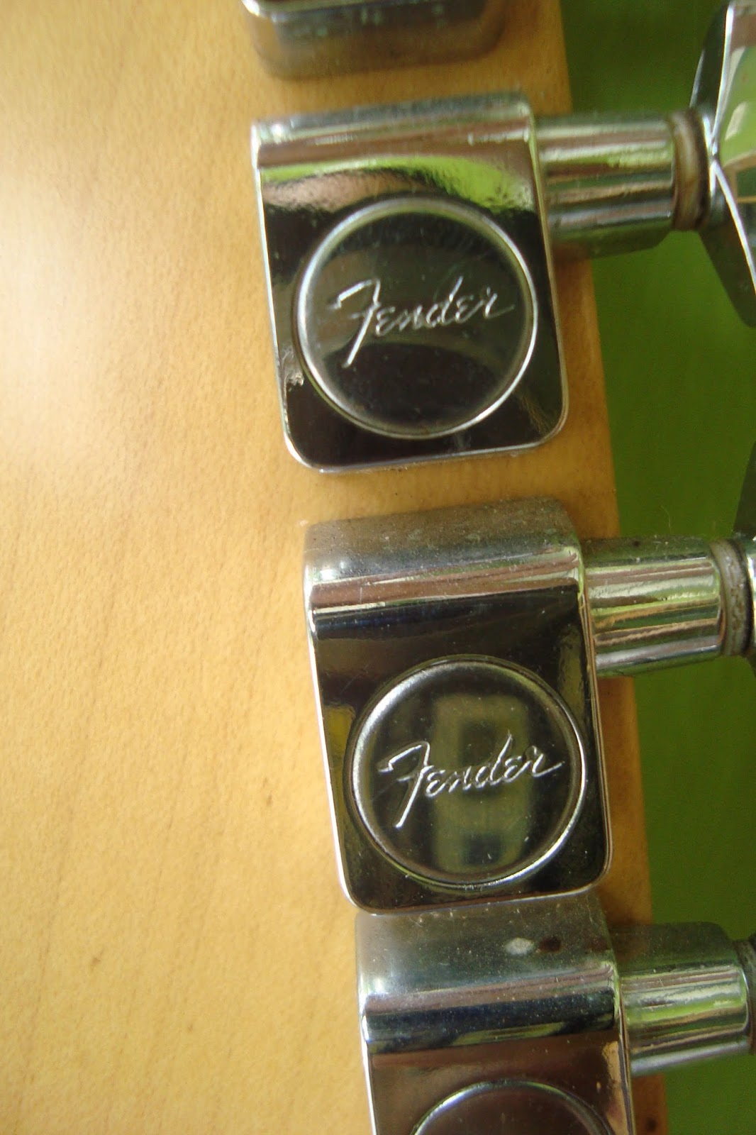 Jual Alat Musik Bekas Jual Fender Stratocaster USA