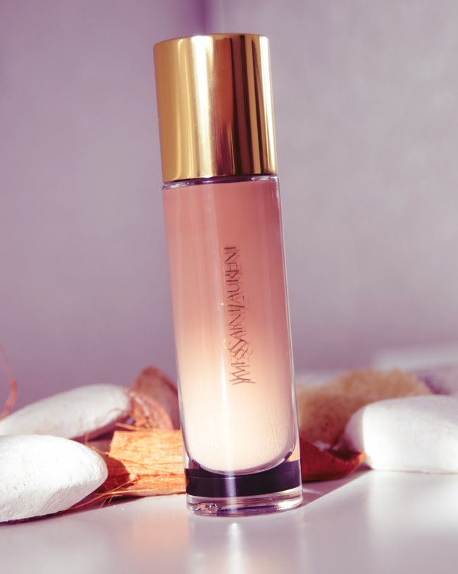 YSL Le Teint Touche Eclat Foundation YSL Le Teint Touche Eclat Foundation