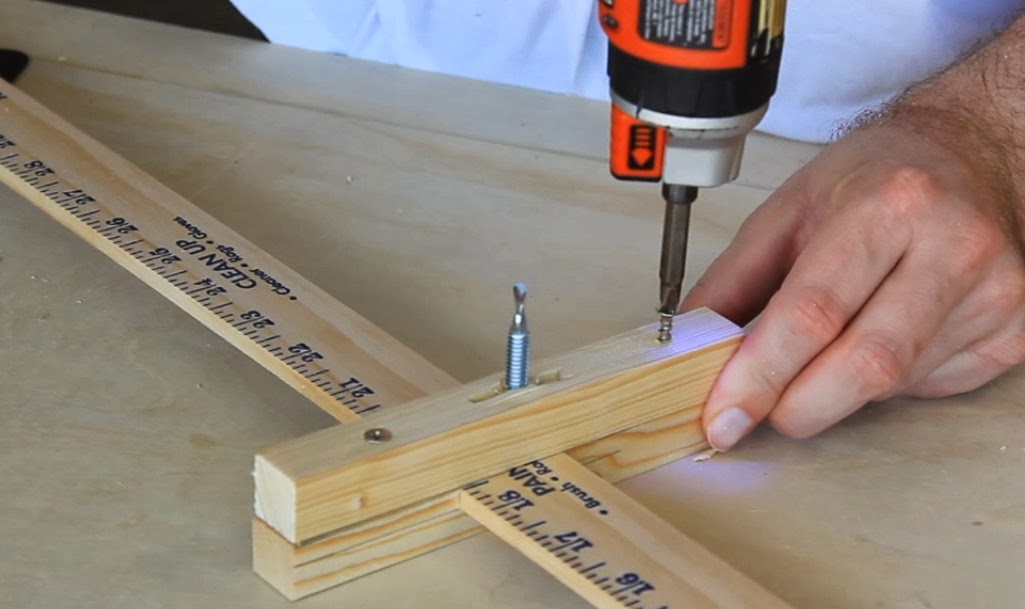 Simply Easy DIY DIY Rip Fence Alignment Jig