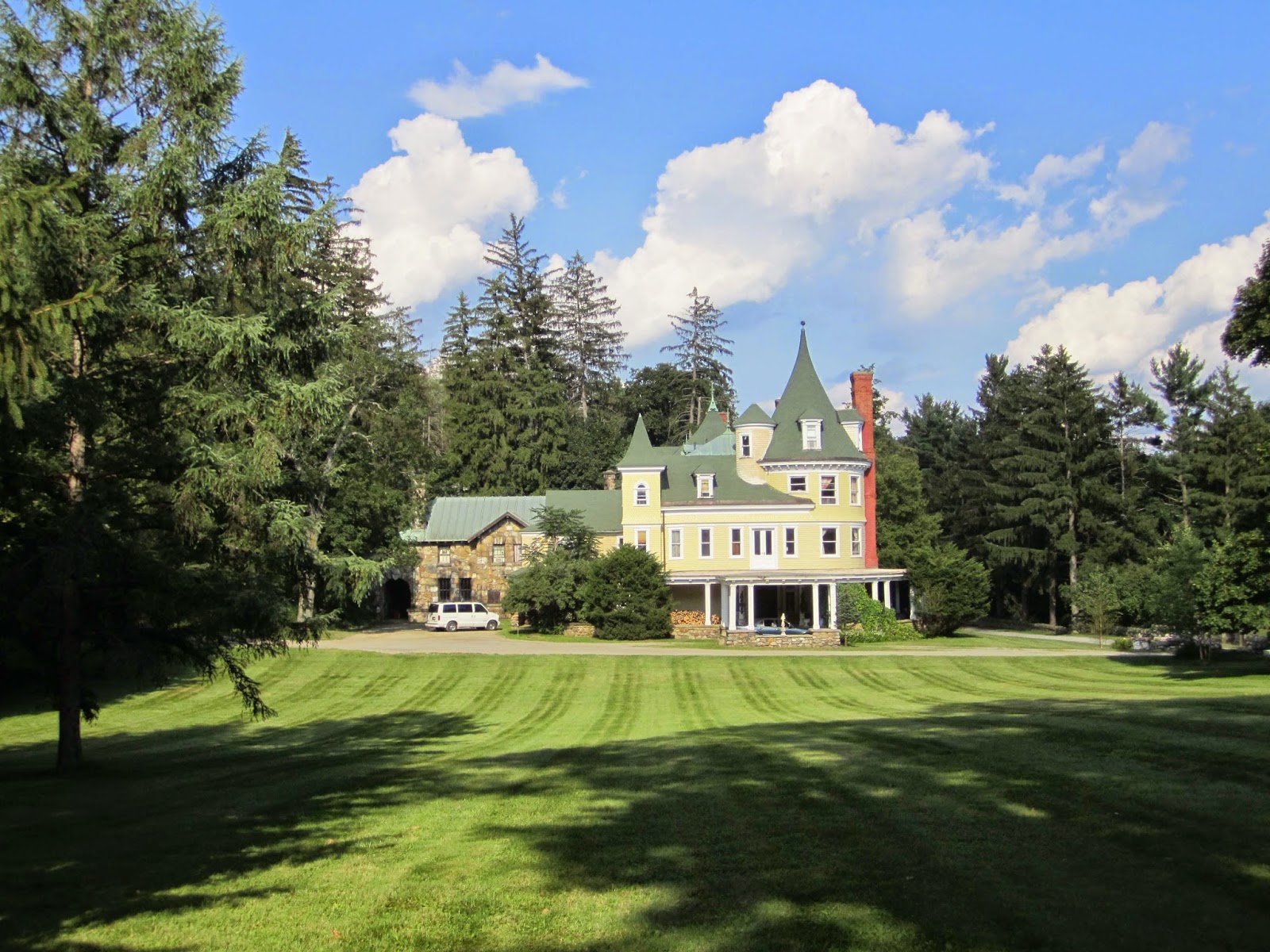 BIG OLD HOUSES A Short History of Millbrook (Part 2 of 2)