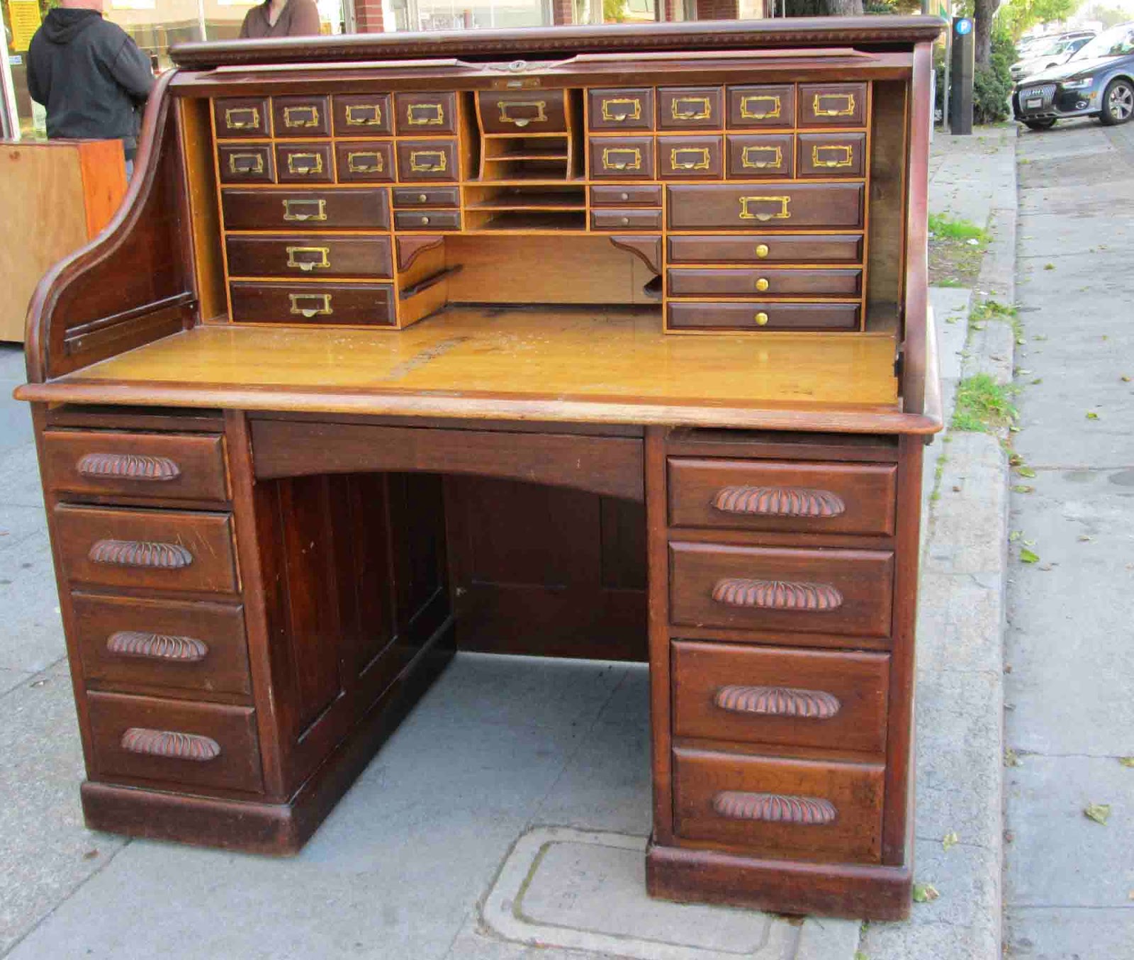 UHURU FURNITURE & COLLECTIBLES SOLD Roll Top Writing Desk 195