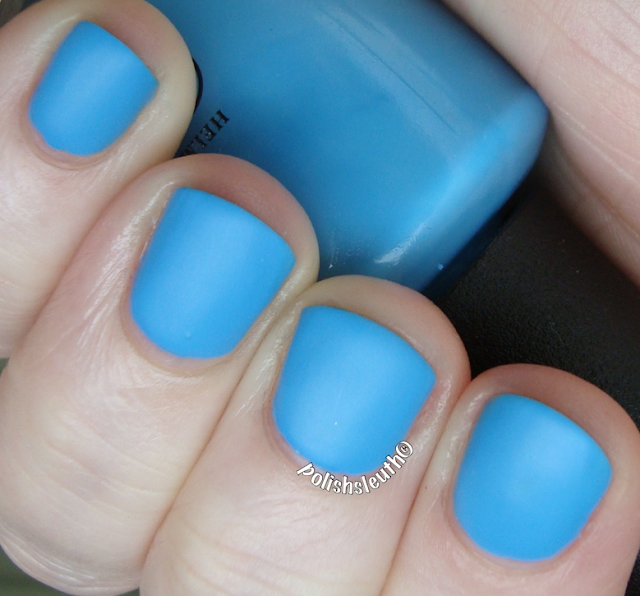 OPI No Room For The Blues matte OPI No Room For The Blues matte
