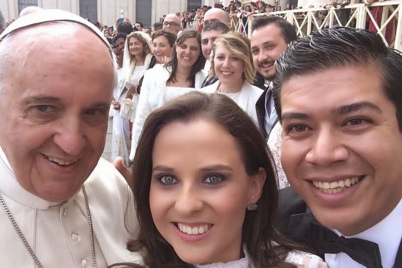 ES NECESARIO HACER EL AMOR es necesario hacer el amor:
