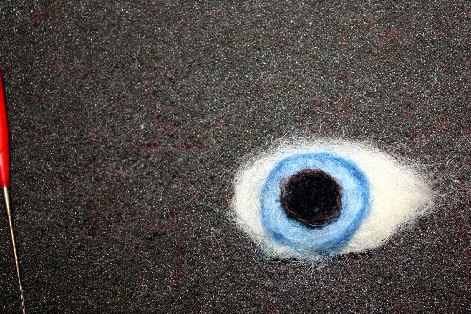 The Felted Gnome Knows How to Needle Felt a Realistic Eye