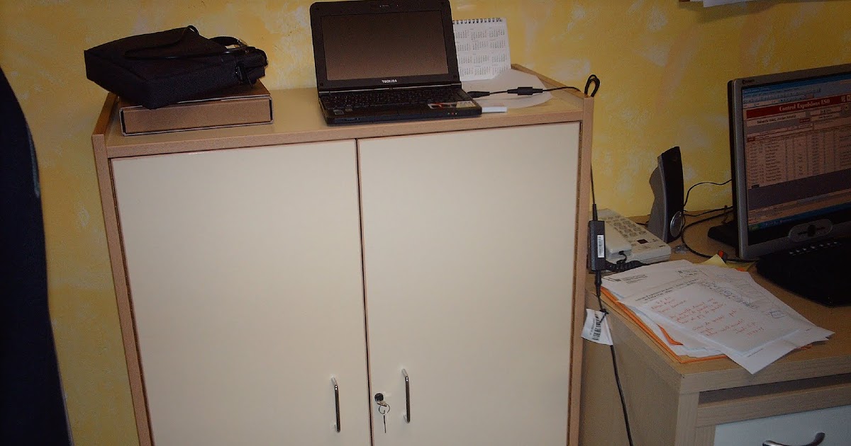 Ofimobles : Armario de seguridad para el ordenador portátil y