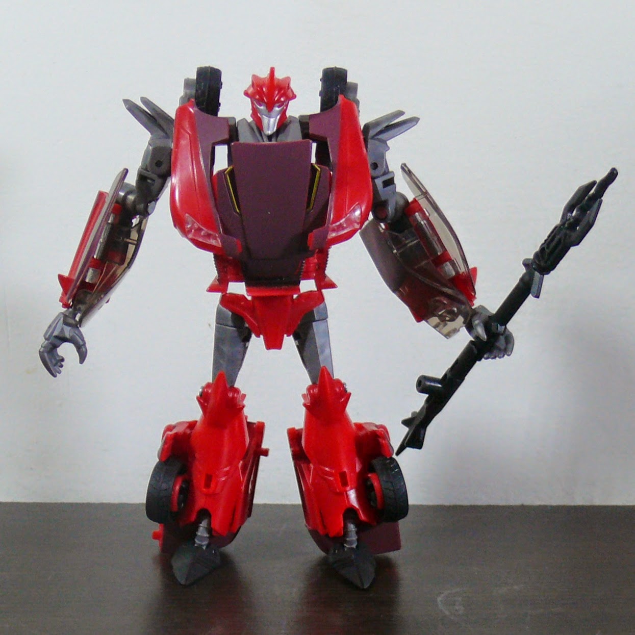 Blog 1072 Knockout (Transformers Prime)