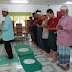 KERANA TAKSUB YANG TERLAMPAU..BENDERA PAS DIJADIKAN SEJADAH UNTUK BERSOLAT...