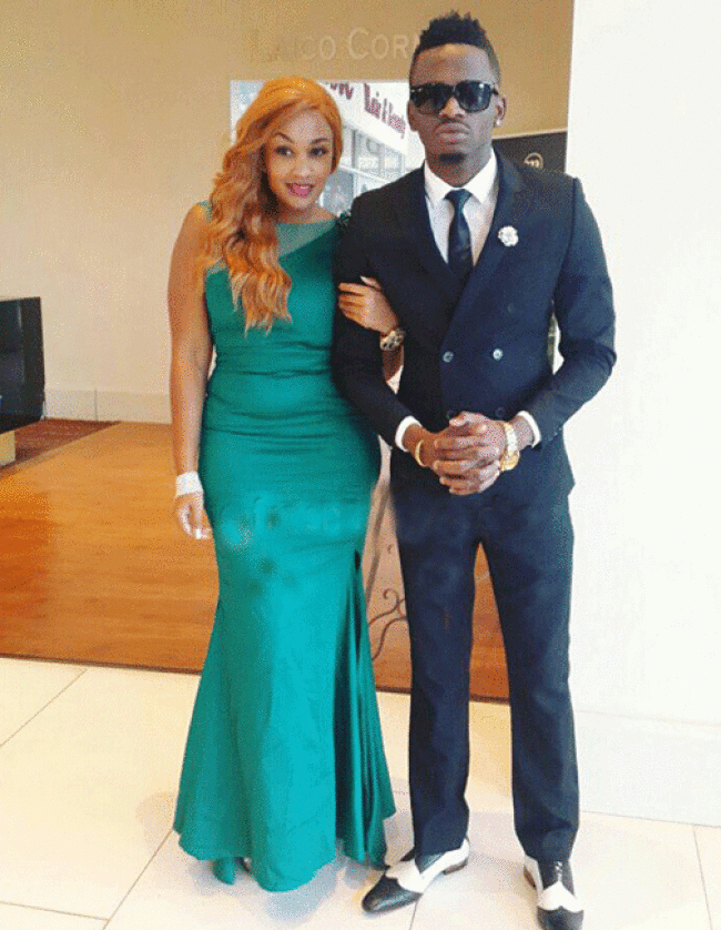 Nasibu Abdul ‘Diamond Platnumz’ akiwa na Zarina Hassan ‘Zari.