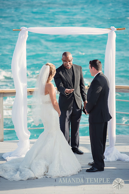 Bermuda Photographer Amanda Temple Christina And Dan S Kathleen Was There To Answer All Of Our Questionake The Arrangements That Made Dream Wedding A Reality And She Planning Destination