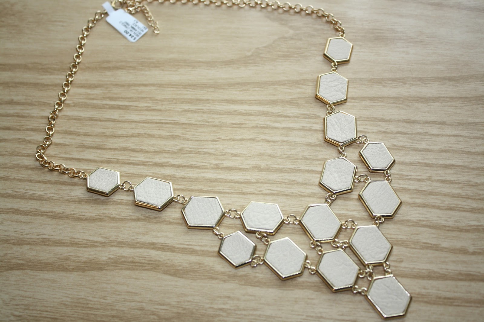 Beauty and Fashion Trends Francesca's Collection Necklaces