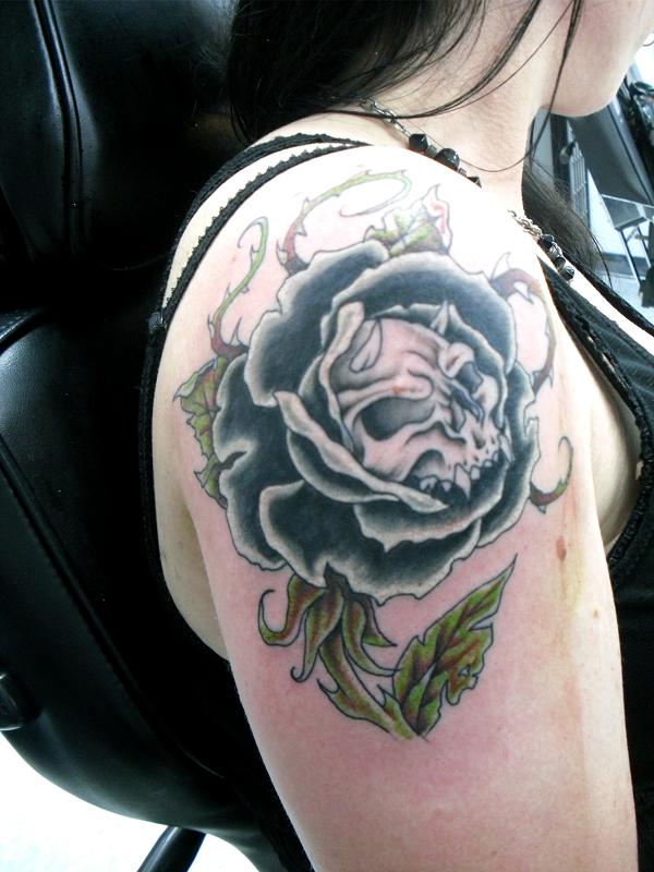 Tatouage Rose Mondialtatouage