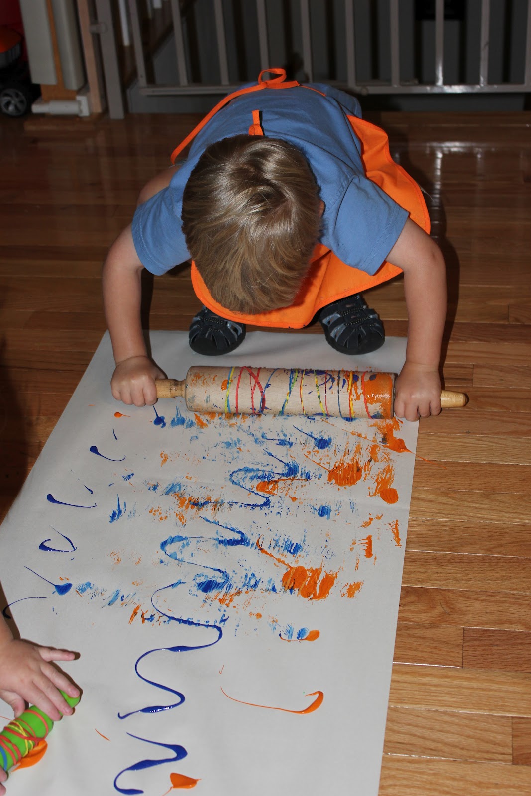 Momma's Fun World Rubber band painting