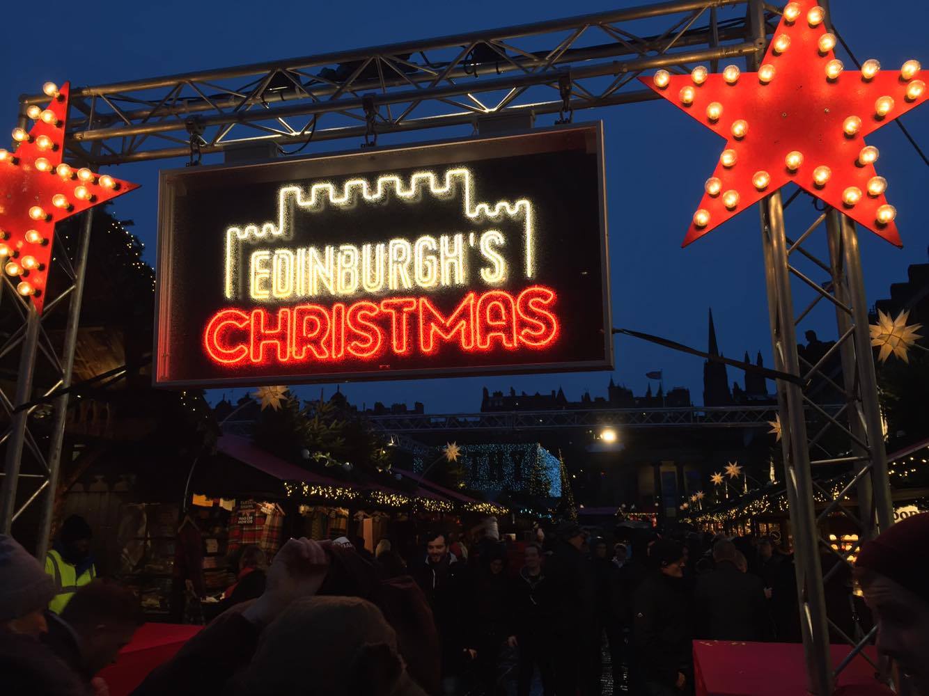 edinburgh christmas market december 2015 munching with monet edinburghs christmas market