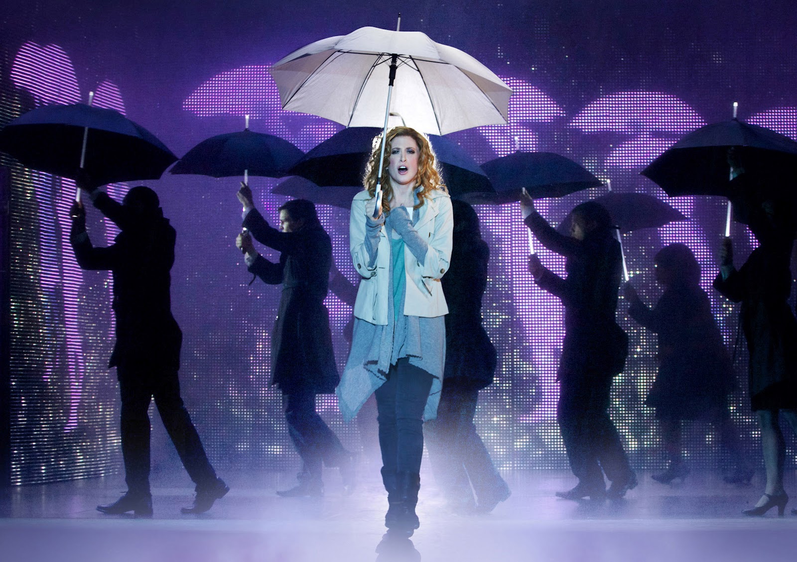 http://4.bp.blogspot.com/-Za7g2LjSuCI/T1paS-a713I/AAAAAAAAADk/TLYMyDjS-Cs/s1600/Molly-Jensen-Cassie-Levy-in-Ghost-the-Musical-photo-credit-Sean-Ebsworth-Barnes.jpg