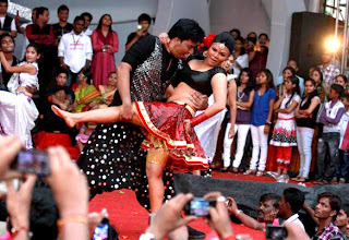 Sizzling Celbs Malaika Arora Snapped Janmashtami celebrations in Mumbai