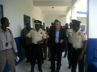 Inauguration du Commissariat Principal de Police de Ouanaminthe %253D%253Futf-8%253FB%253FSU1HMDE3OTAtMjAxMTA4MDItMTE0OS5qcGc%253D%253F%253D-766553