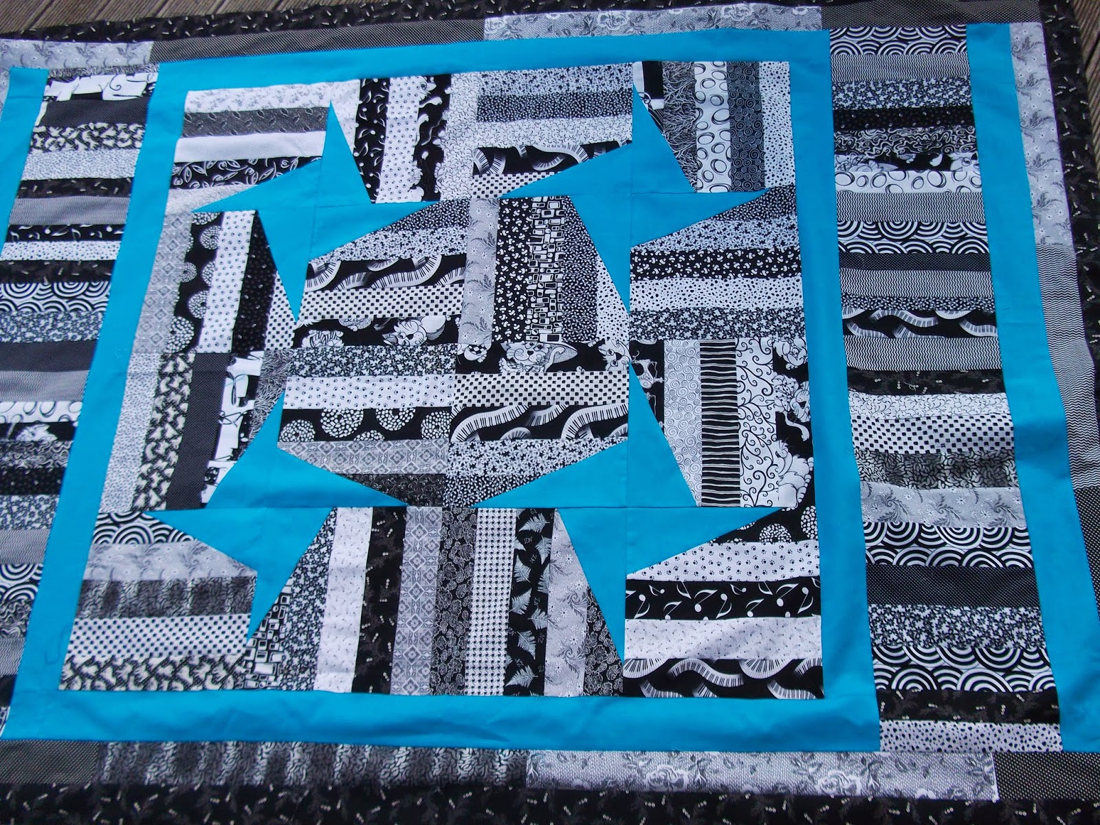 Made with my two hands A black and white quilt