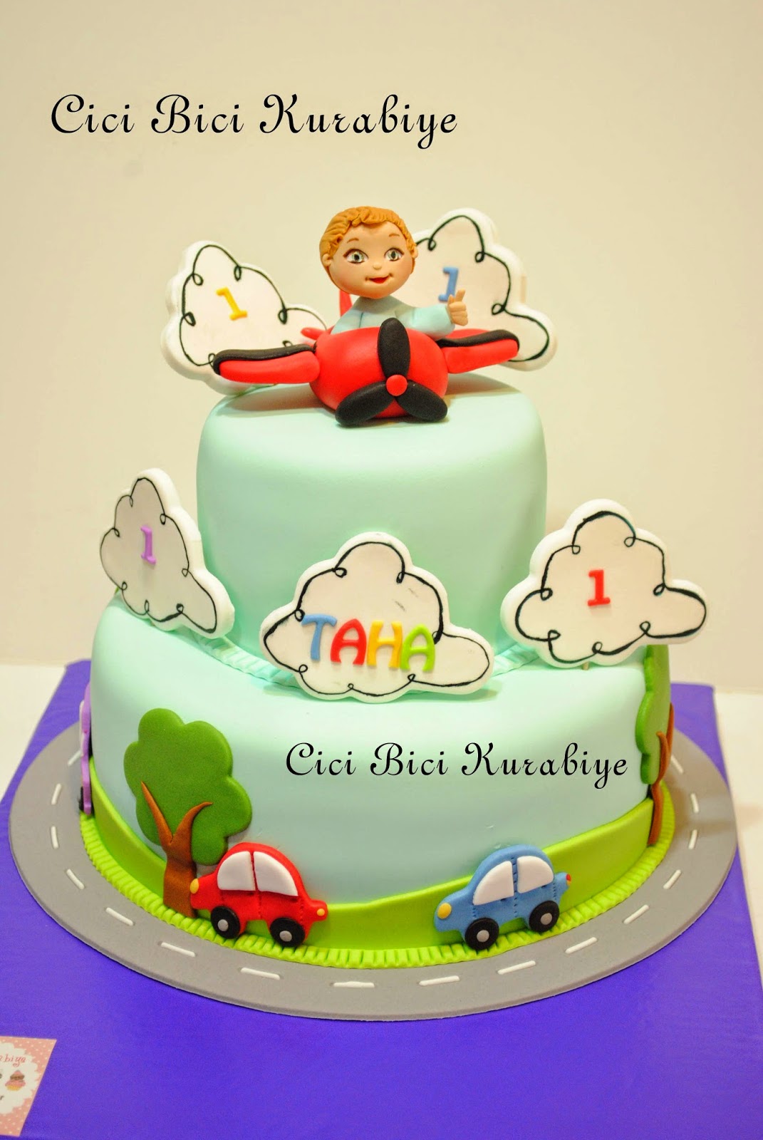 Cici Bici Kurabiye &amp; Cupcake &amp; Pasta İzmit Uçaklı Doğum Günü Pastası