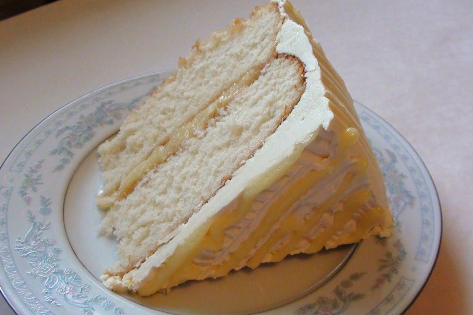 zsuzsa is in the kitchen VANILLA BUTTERMILK CAKE