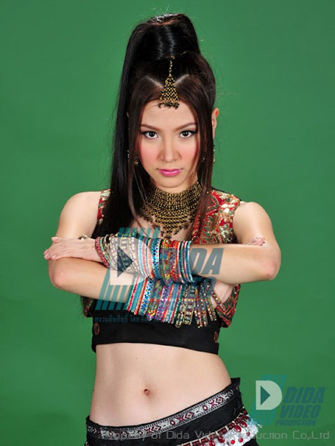 Foto artis Cantik Thailand Pimchanok Luevisadpaibul Terbaru - Peristiwa