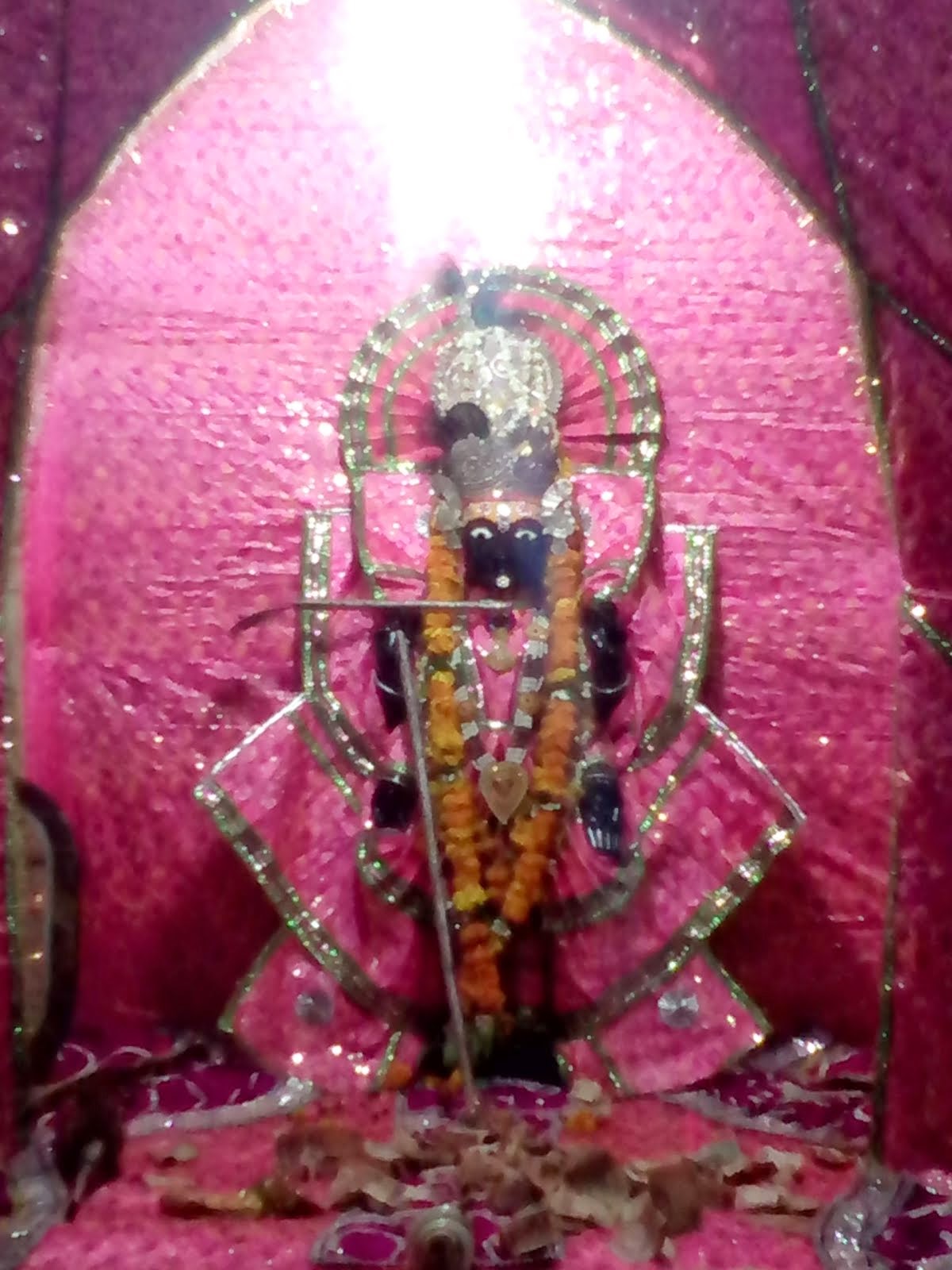 charbhuja mandir chhata