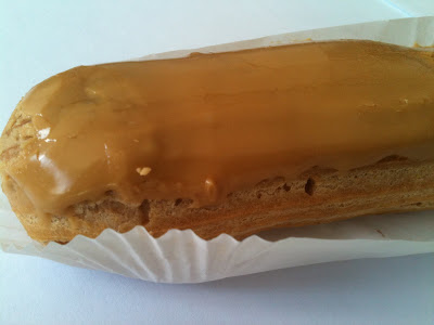 Where to find the best coffee eclair in Paris ? Au 140