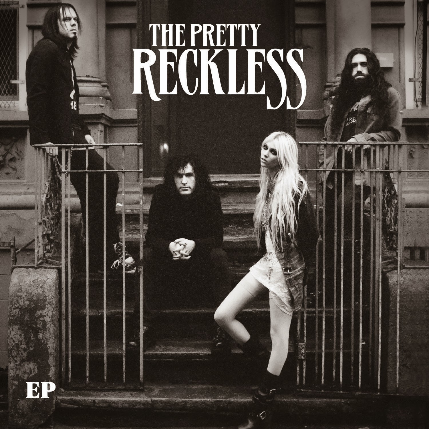 the pretty reckless альбом скачать