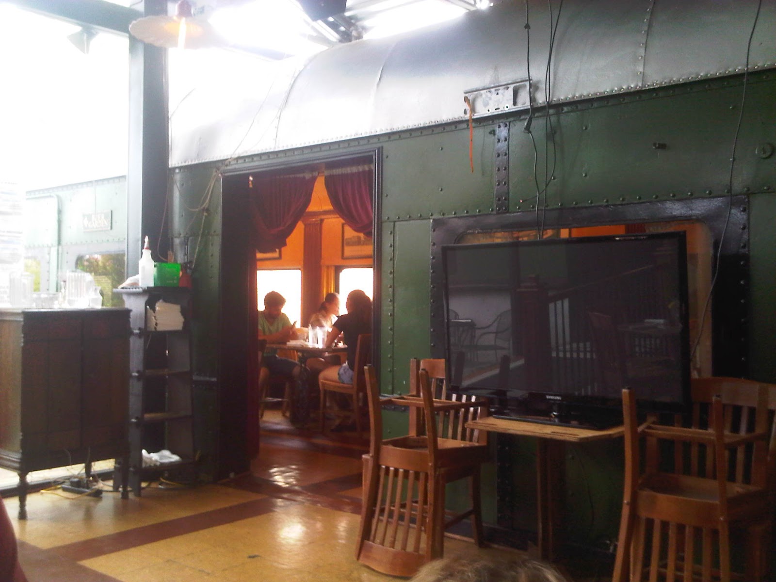 The Stir Crazy Moms' Guide to Durham Southern Rail Restaurant and Bar