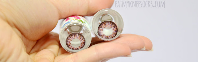 Klenspop Review: Bunny 4-Color C25 Pink Close-up of the Bunny 4-Color C25 Pink circle lenses from Klenspop, as viewed in their glass vials.