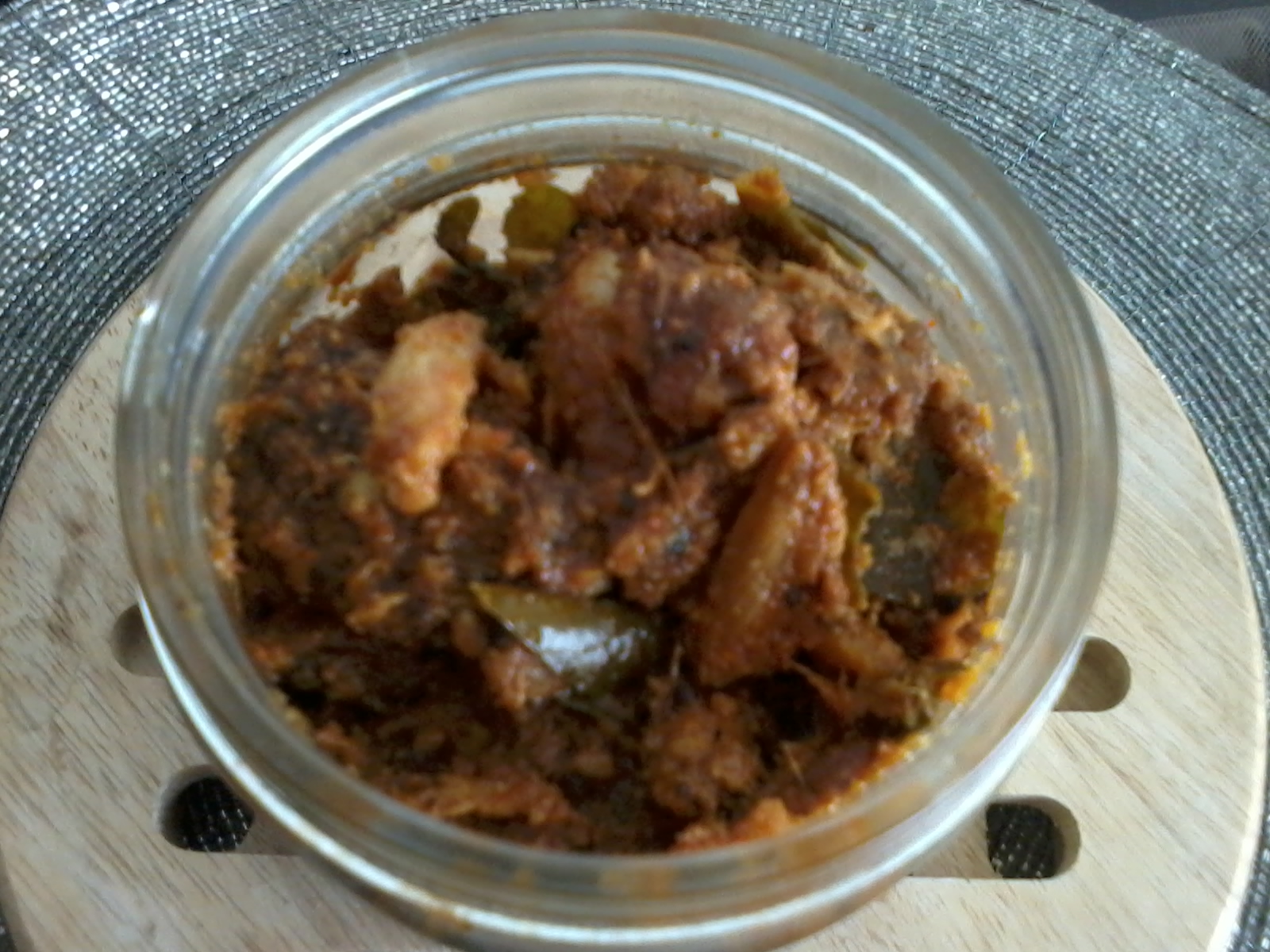 Sini's Menu.....The Kitchenmagic..... FISH PICKLE/ MEEN ACHAR