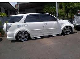 Modifikasi Mobil Daihatsu Terios