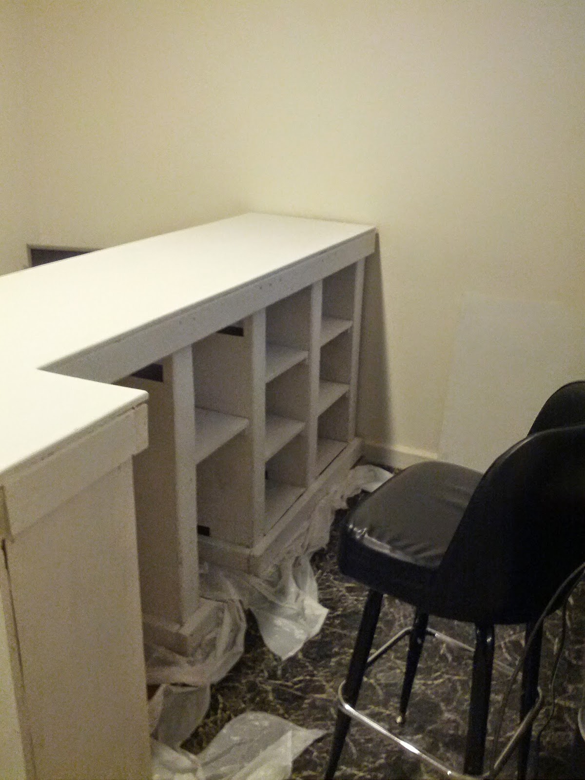 DIY Home Bar Foot Rest