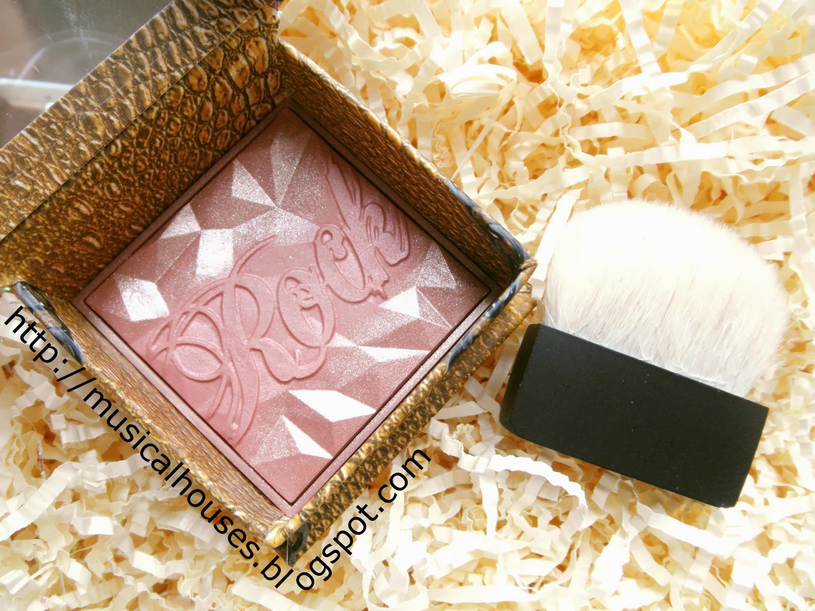 Benefit+Rockateur.JPG