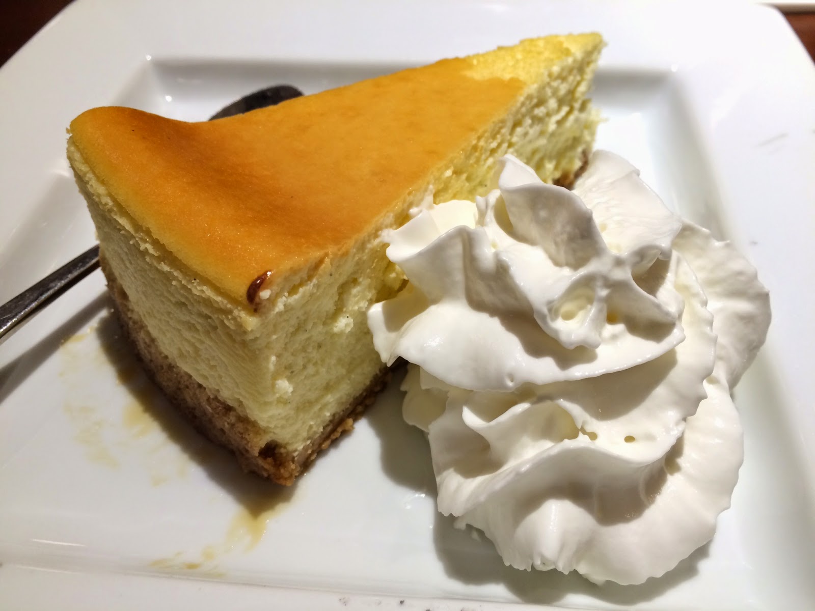 Macy's Cellar Bar & Grill / メイシーズ セラー バー&グリル I'm Made of Sugar