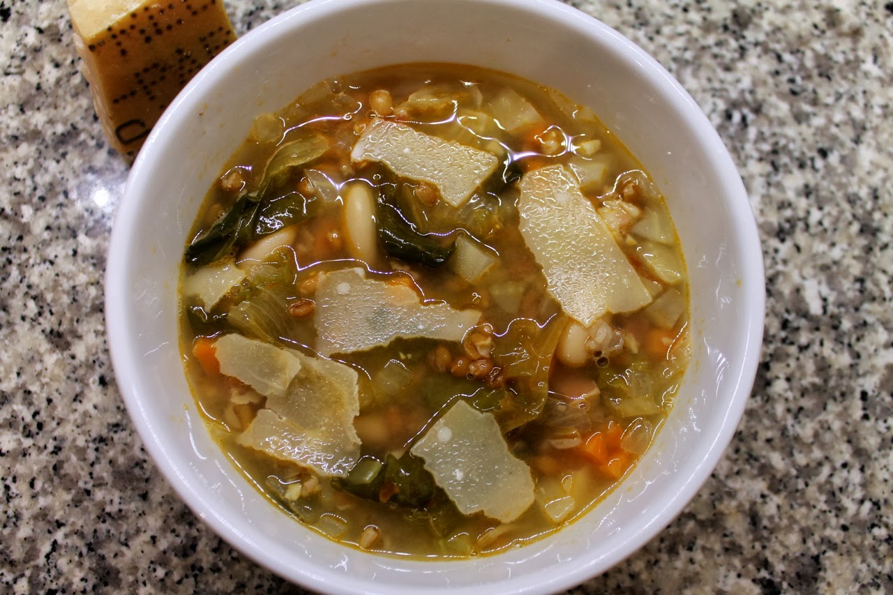 Spelt Soup with Escarole and White Beans